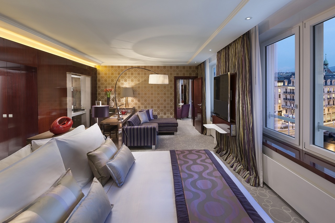 Deluxe Room with king bed